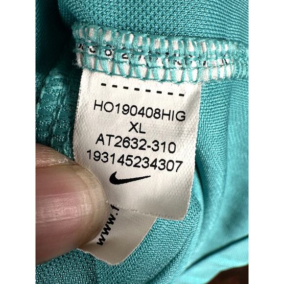 Nike Engineered FC Barcelona Third Jersey 2019-2020 AT2632-310 Youth XL Unicef - Picture 7 of 10